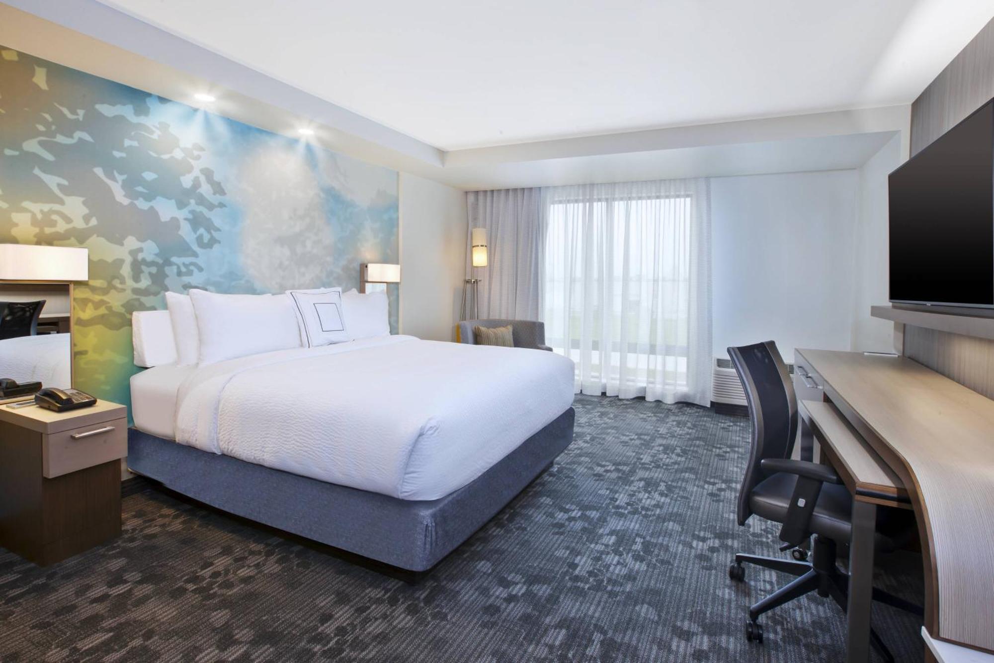 Отель Courtyard By Marriott St. Joseph-Бентон-Харбор Экстерьер фото
